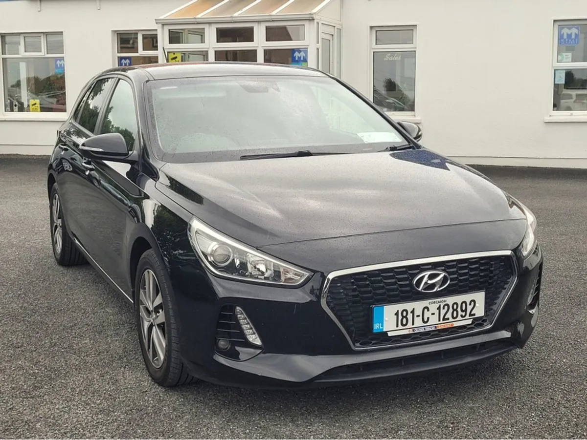 Hyundai i30 I 30 Deluxe 5DR - Image 2