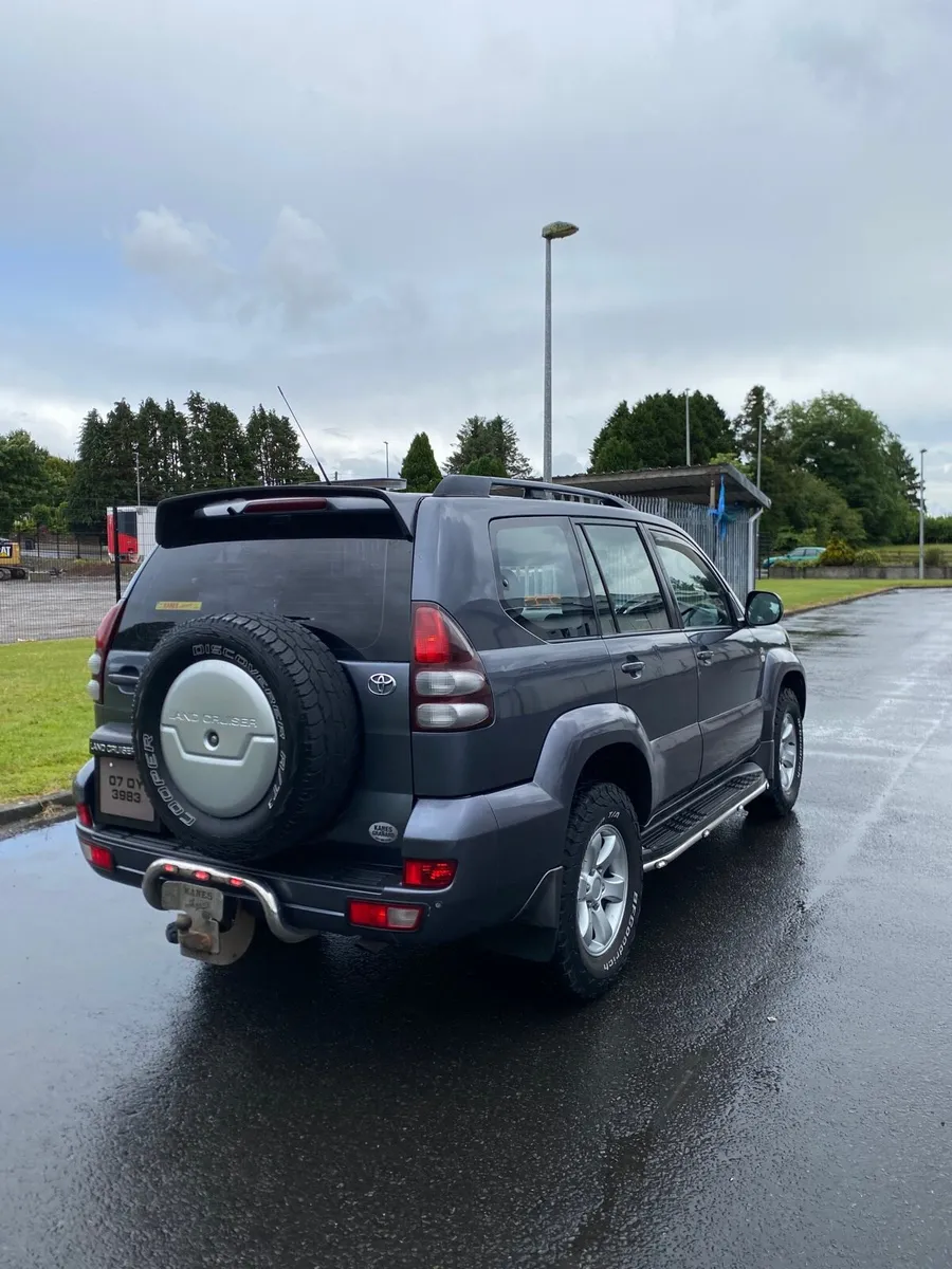 Toyota Landcruiser - Image 3