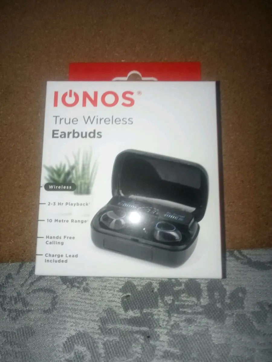 Earbuds - Image 1