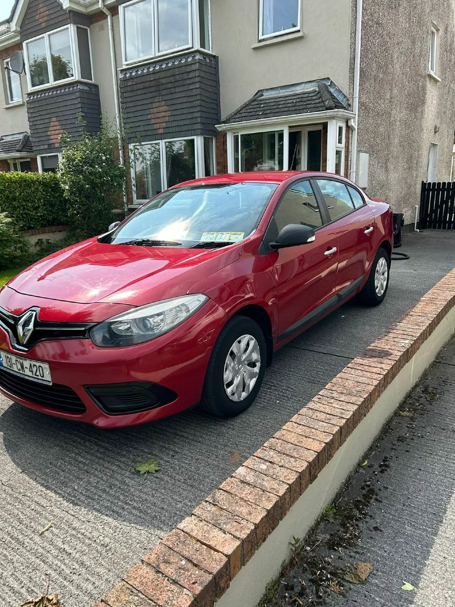 Renault Fluence 2013 - Image 2