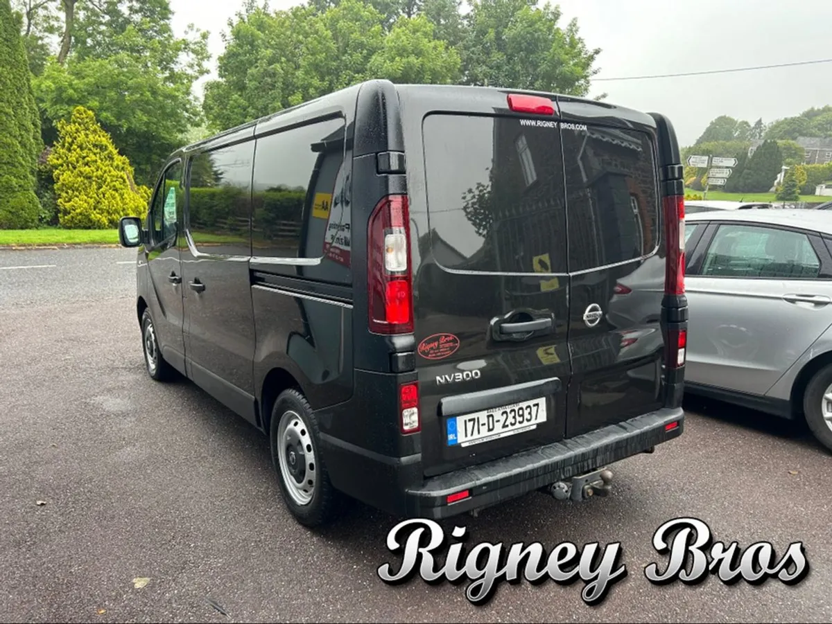 Nissan NV300 SWB 95 XE 4DR - Image 4