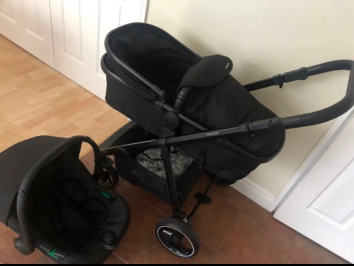 Travel system - Image 1