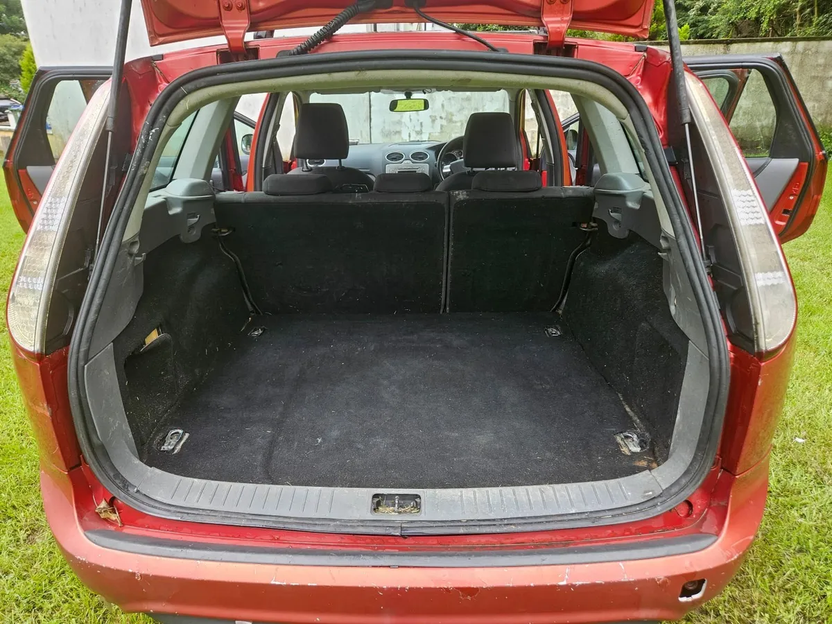 Ford Focus Estate 2009 - Image 2