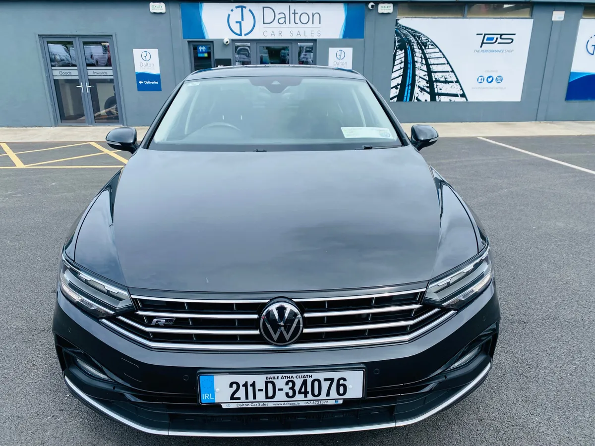 VOLKSWAGEN PASSAT 2.0 TDI R-LINE 2021 (211) - Image 2