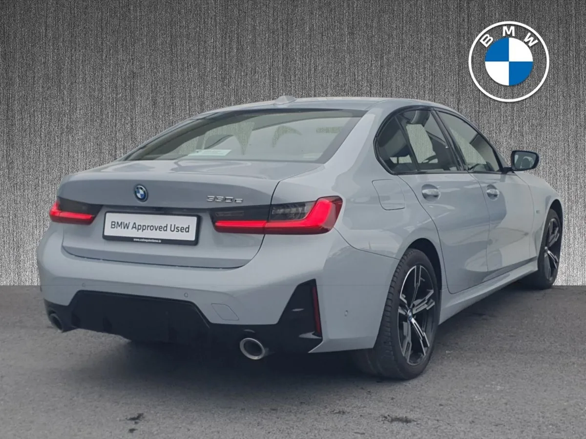 BMW 3 Series 330e M Sport - Image 2