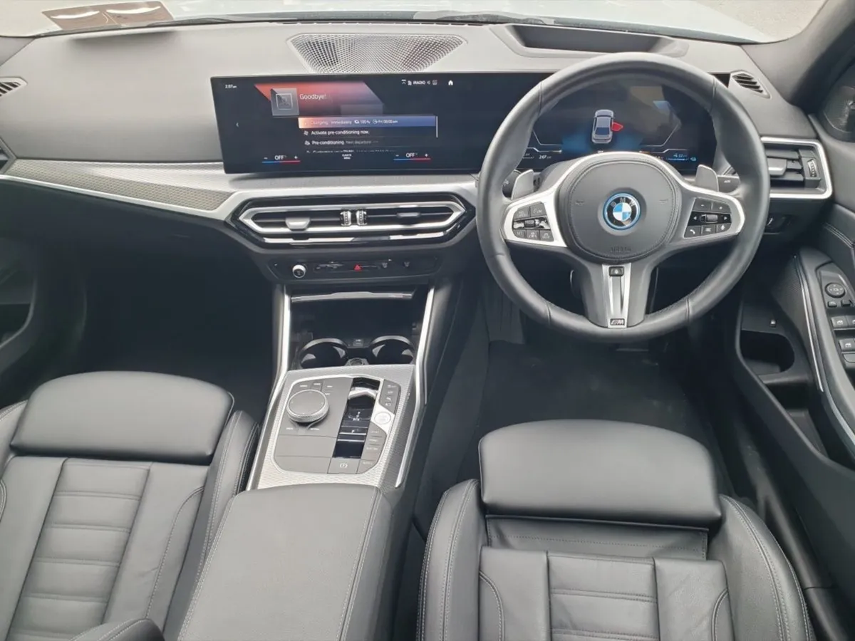 BMW 3 Series 330e M Sport - Image 4