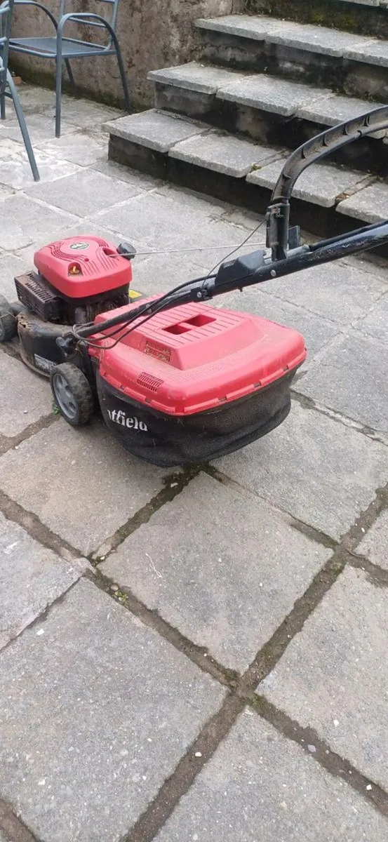 Mountfield Petrol Lawn Mower - Image 3