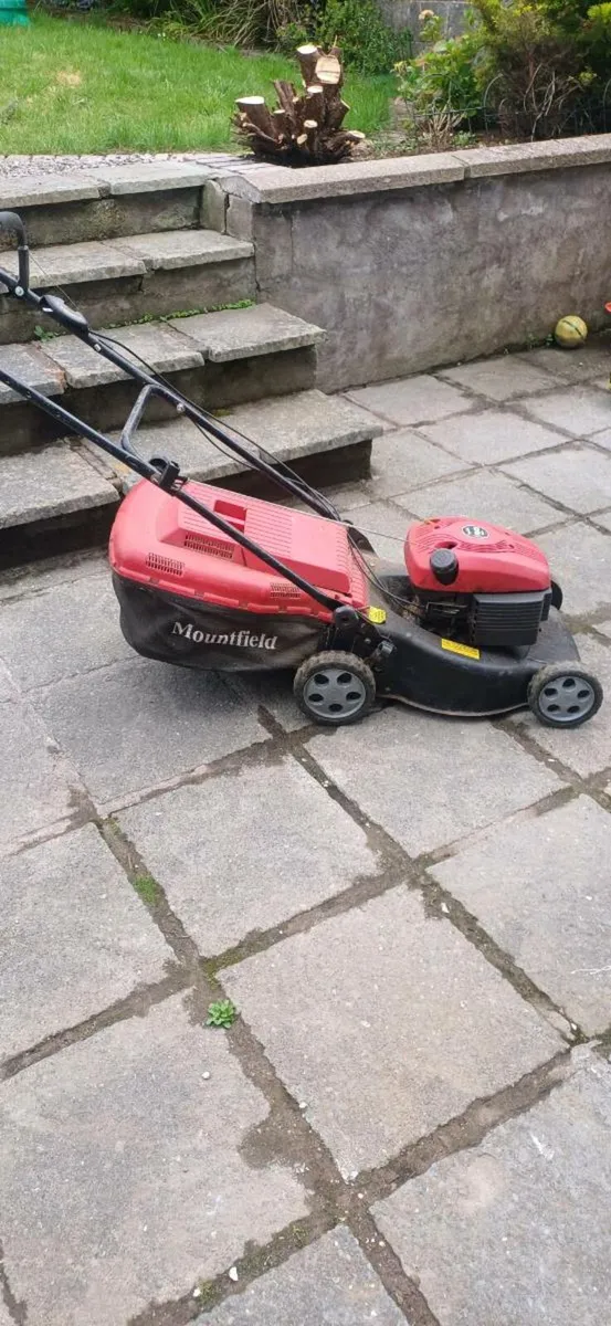 Mountfield Petrol Lawn Mower - Image 1