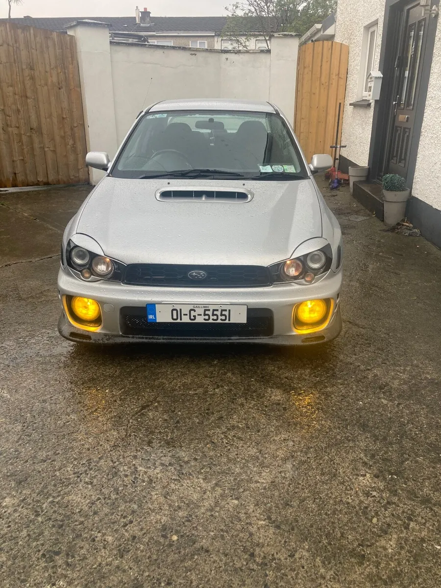 Subaru Impreza 2001 - Image 2
