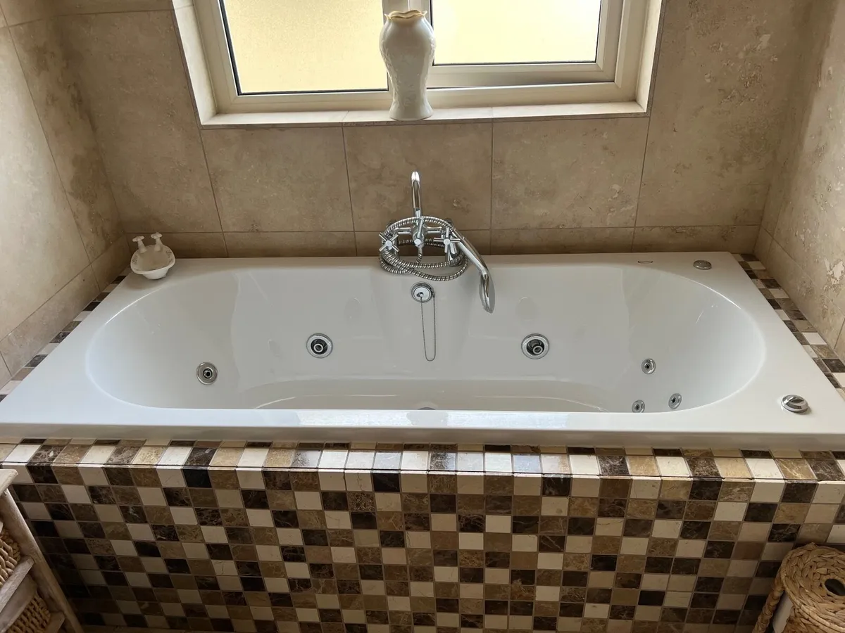 Bathroom - Image 2