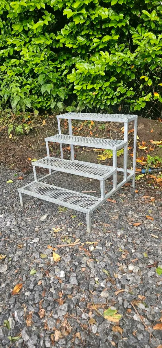 Mobile Home Steps - Image 1