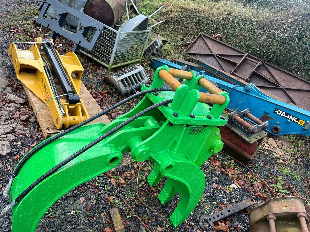 New heavy duty Hyd grab   65mm pins - Image 1