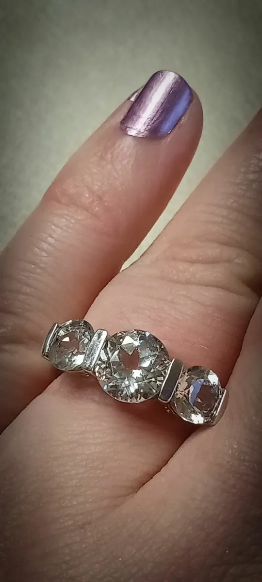 Beautiful Trilogy Ring - Image 2