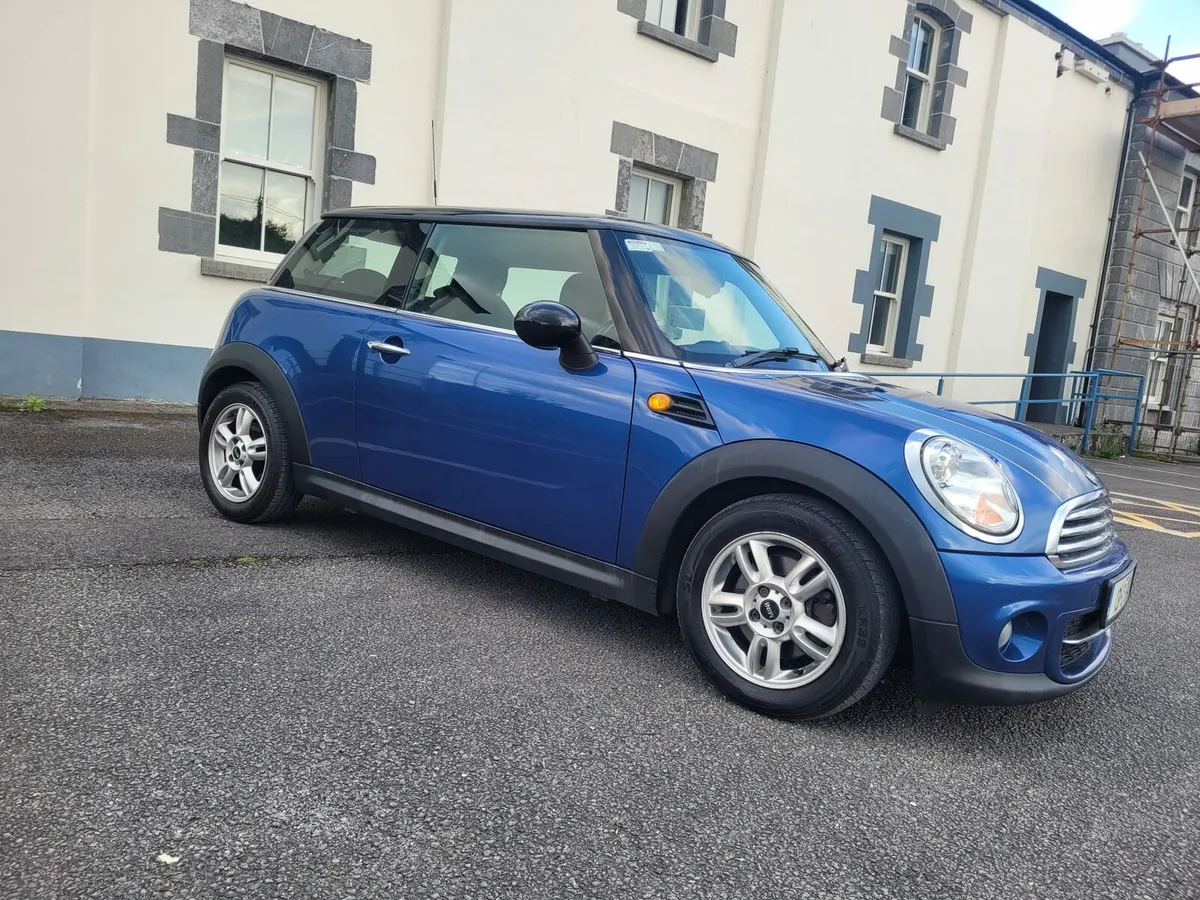 131 MINI COOPER NEW NCT AND TAXED . - Image 3