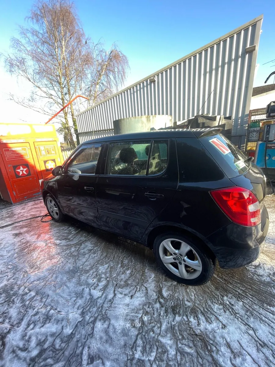 Skoda fabia 2011 - Image 3