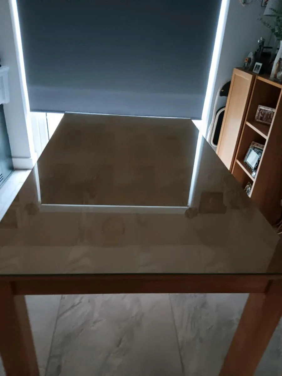 Kitchen table - Image 3