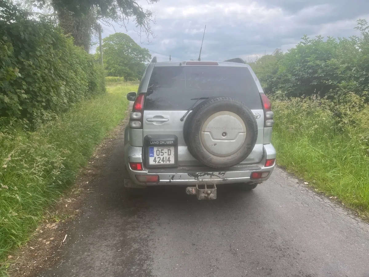 Toyota Landcruiser - Image 4
