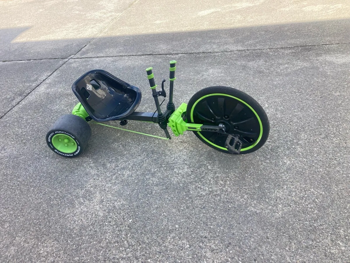 Green machine - Image 1