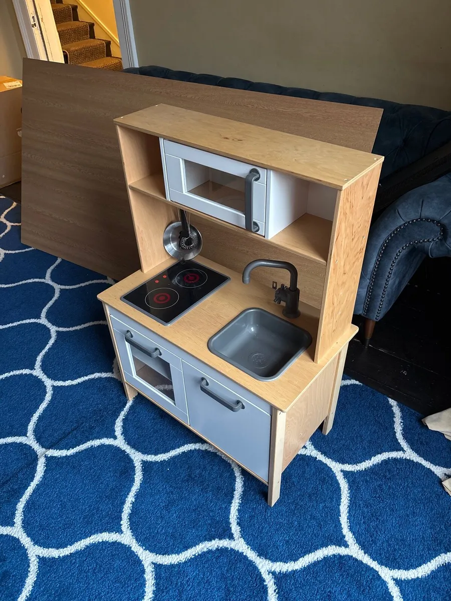 Kitchen - Image 1