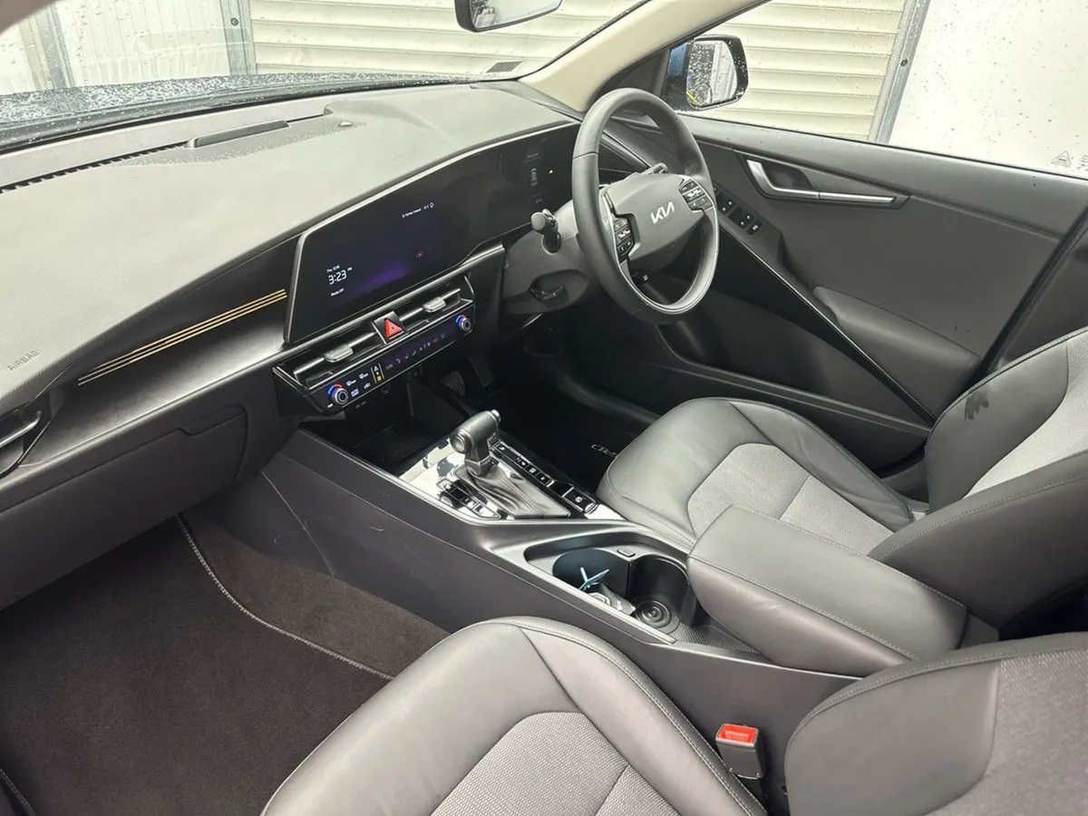 Kia Niro 1.6gdi Phev K3  just IN   85 P/W - Image 3