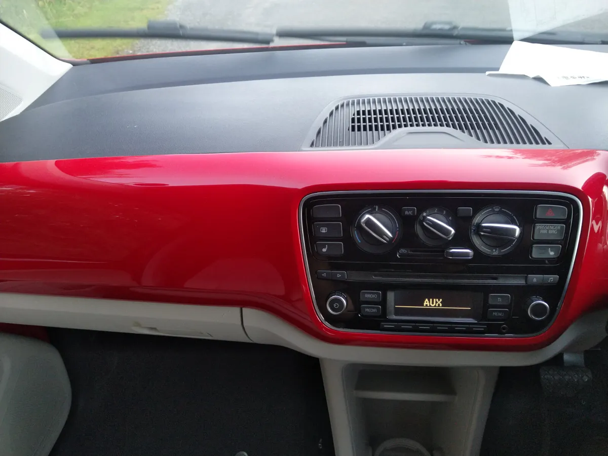 💥2014 VW UP AUTO ASH HIGHLINE 1.0L 5DR💥 - Image 2