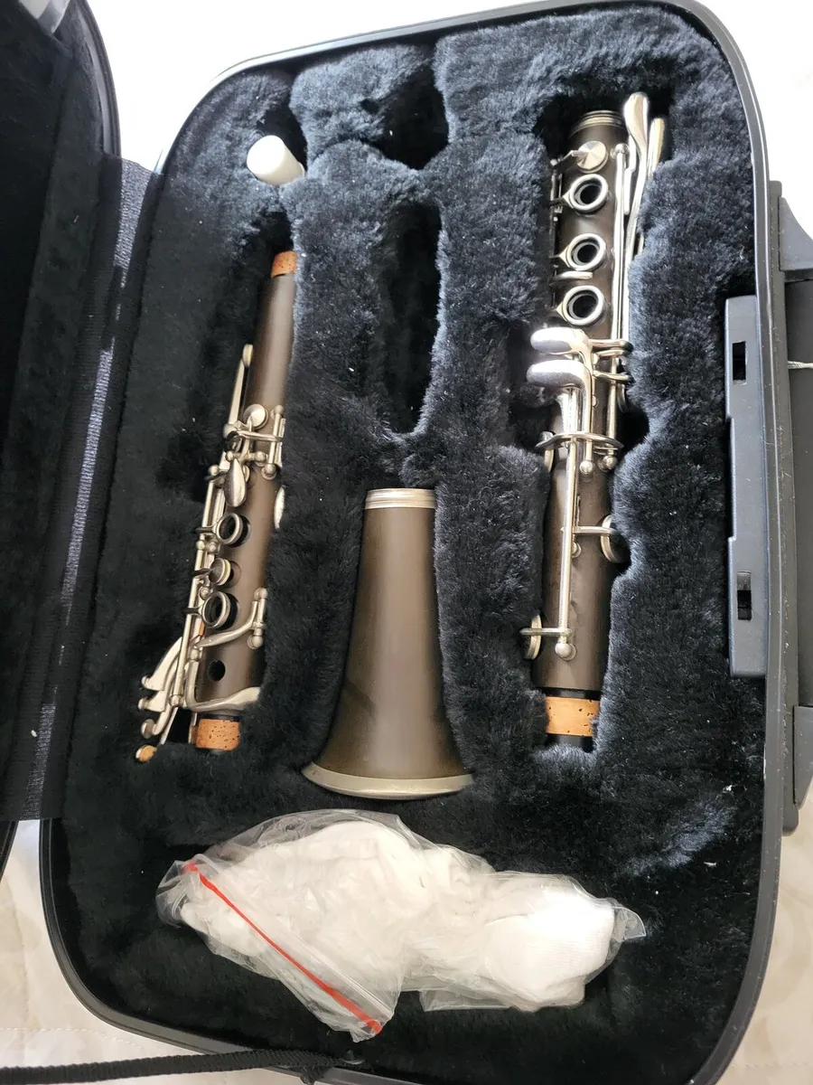 Stagg Clarinet - Image 1