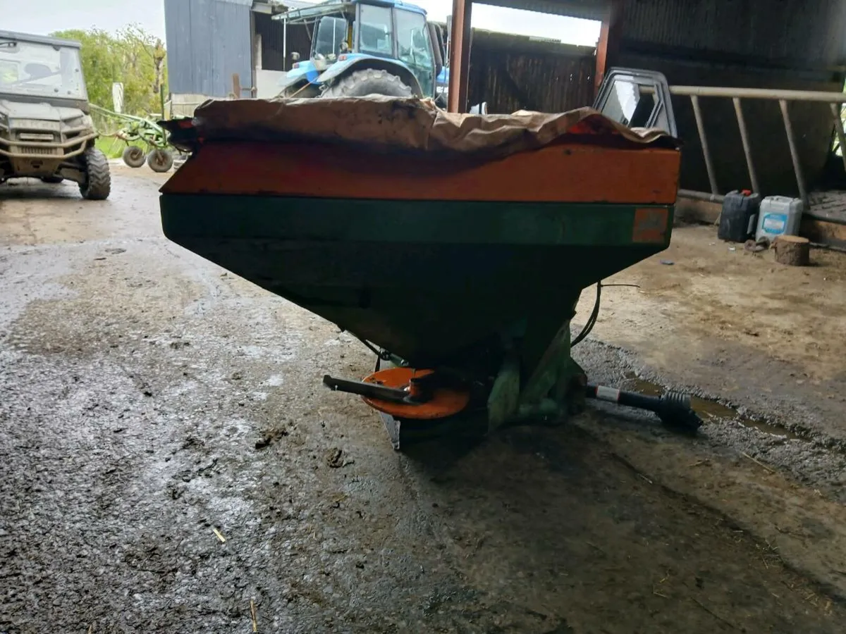 Amazone fertiliser spreader 1 t - Image 3