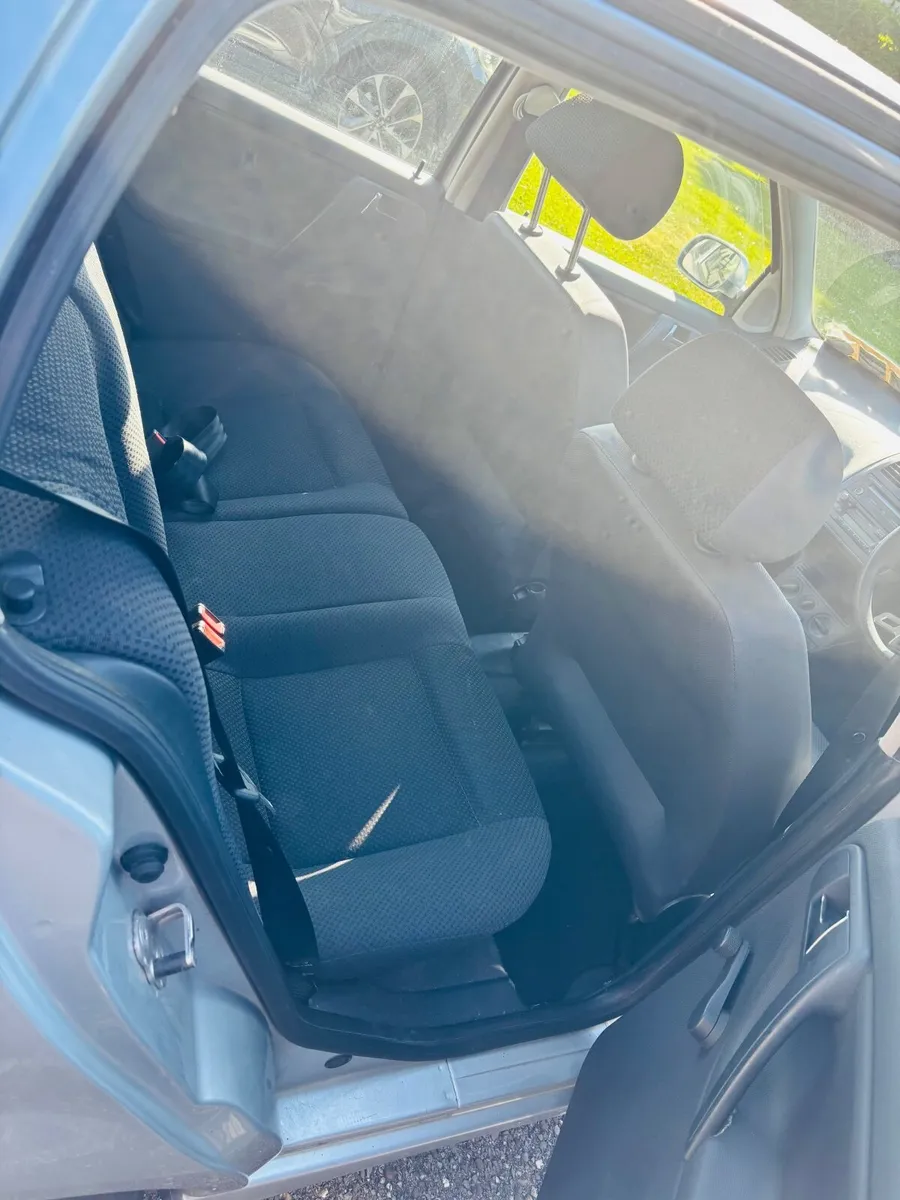 Volkswagen Polo 2001 - Image 3