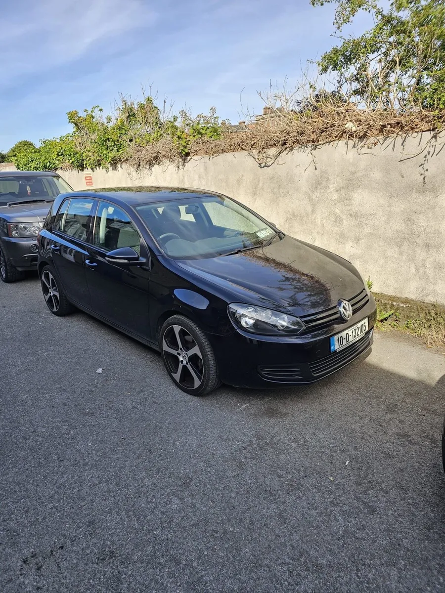Volkswagen Golf - Image 1