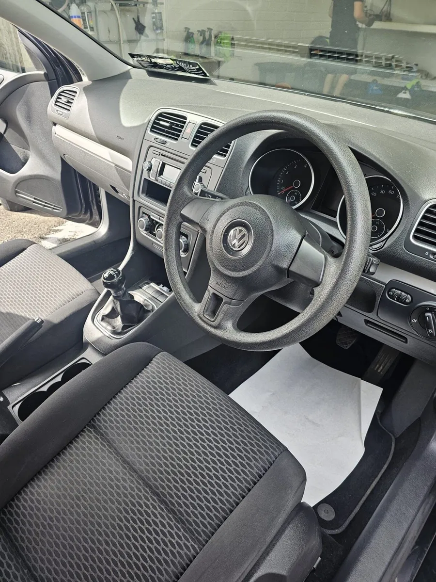 Volkswagen Golf - Image 3