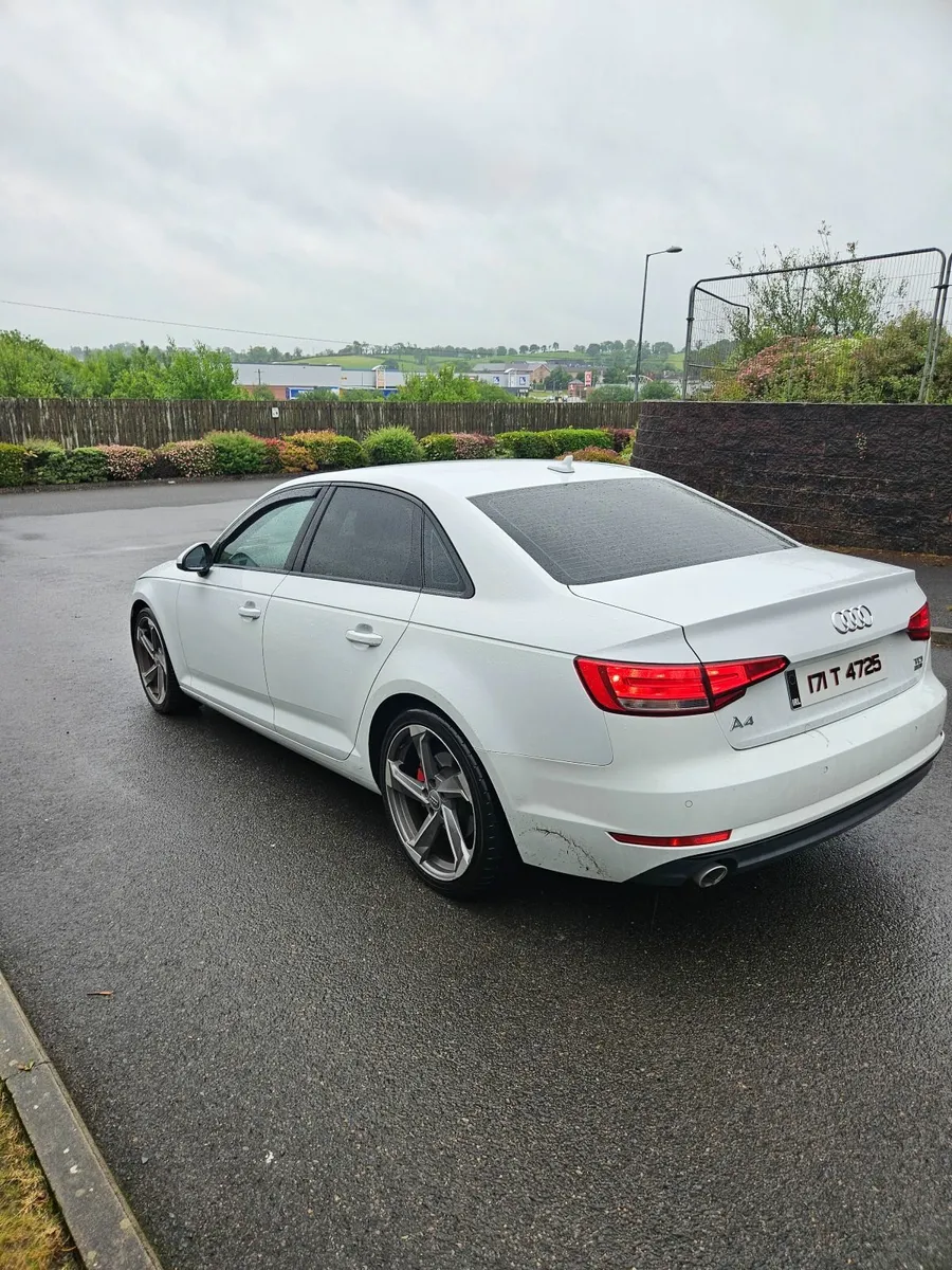 171 Audi A4 ULTRA - Image 4