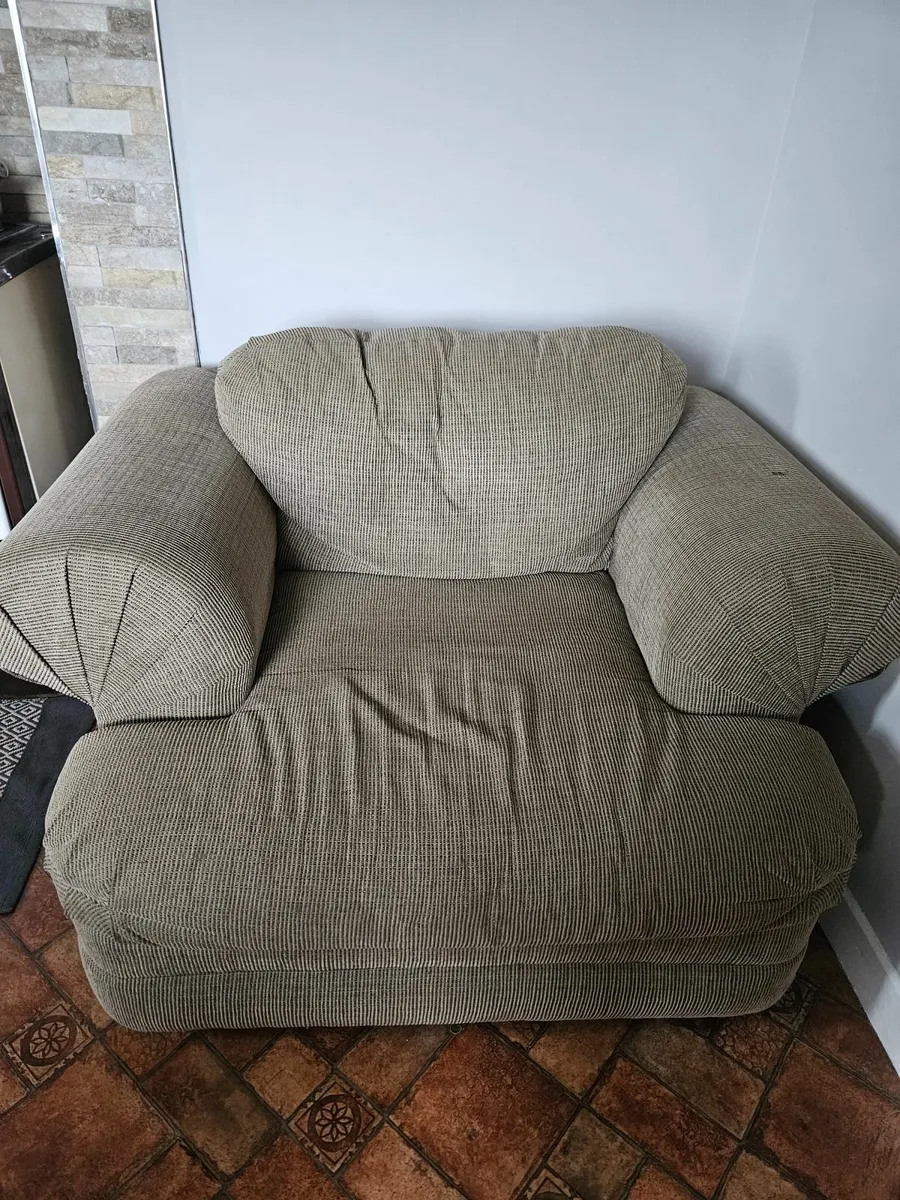 Arm chair