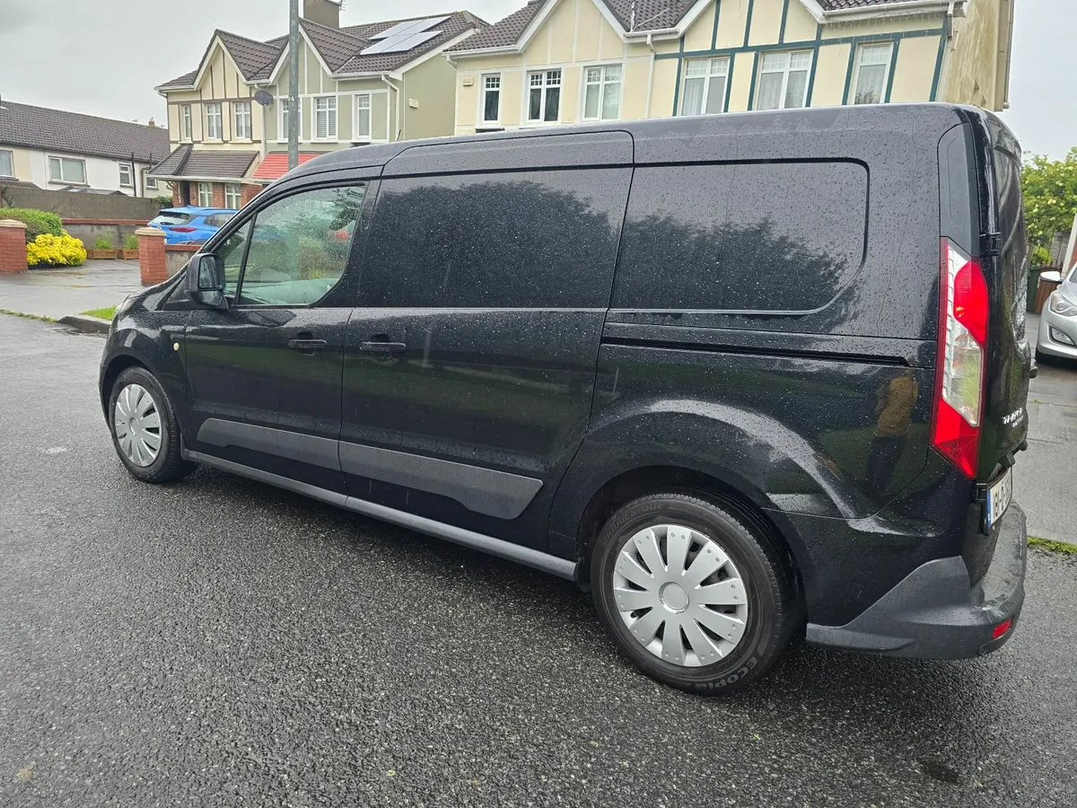 Ford Transit connect LWB Trend 2018 - Image 3