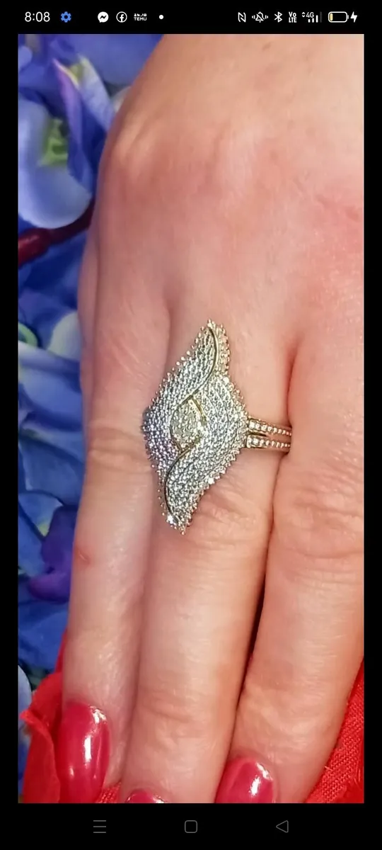 Beautiful Diamond Ring - Image 4