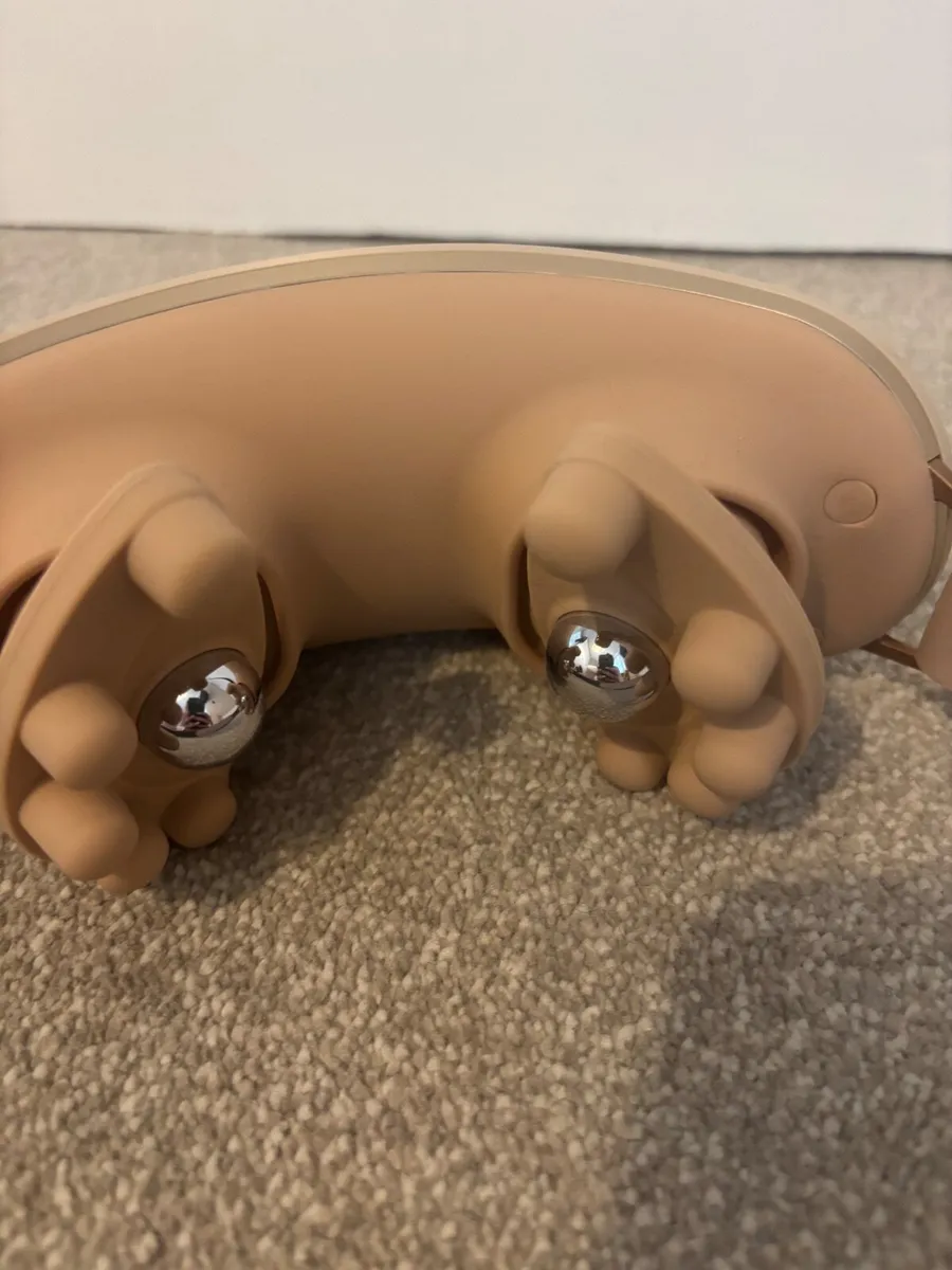 Breo Neck Massager - Image 3