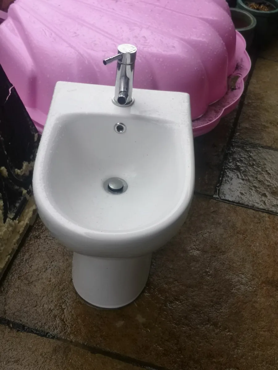 Bidet - Image 2