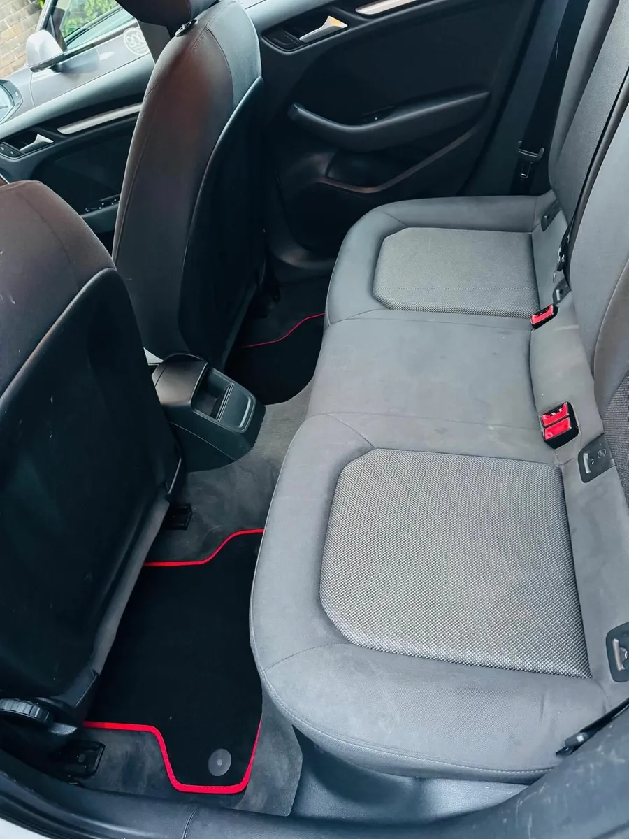 Audi A3 2017 - Image 2