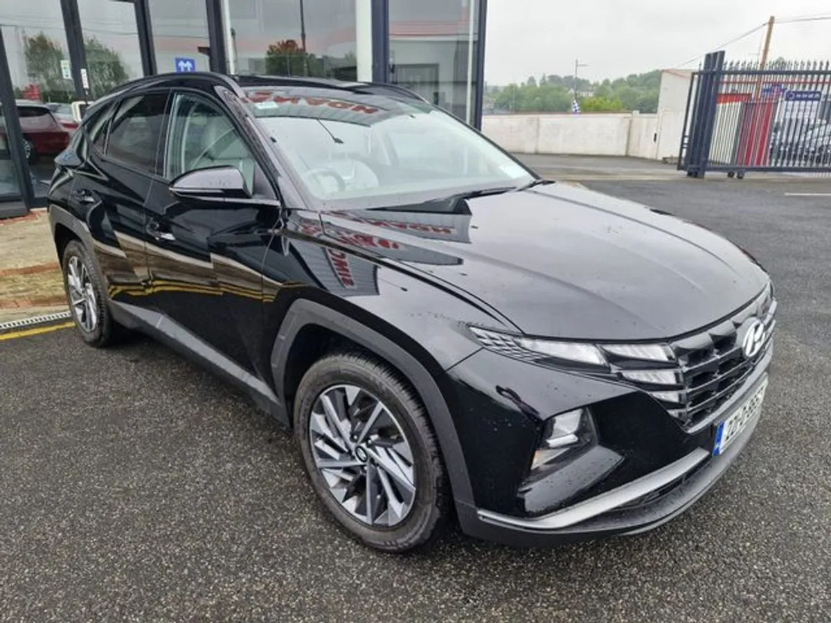 Hyundai Tucson Executive 5DR - Image 4