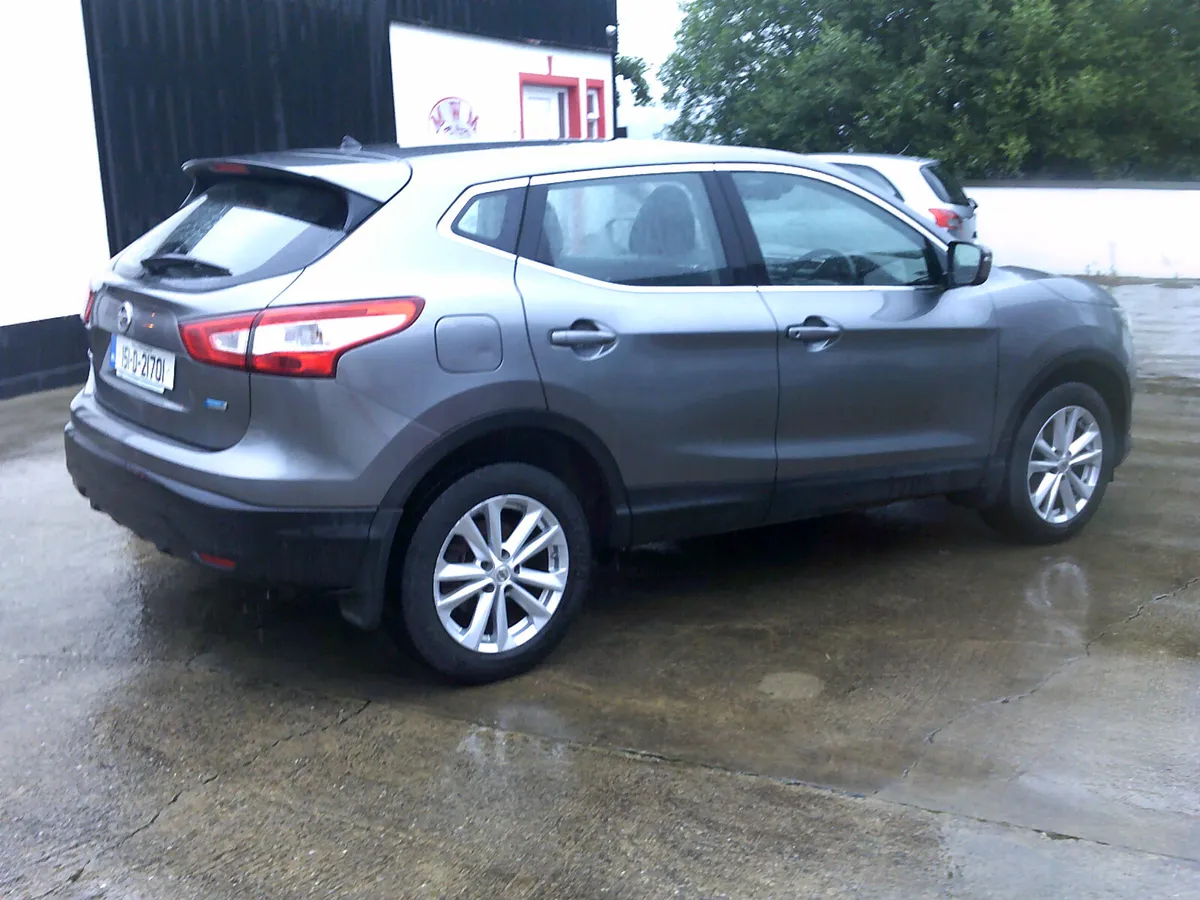 Nissan Qashqai 2015 - Image 2