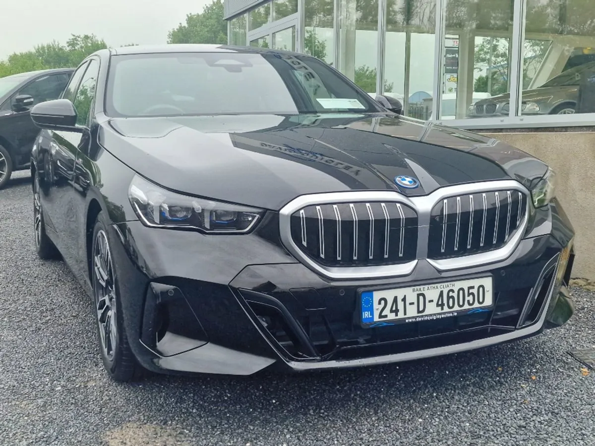 BMW 5 Series 530E Msport G60 2.0phev 4DR Auto - Image 2