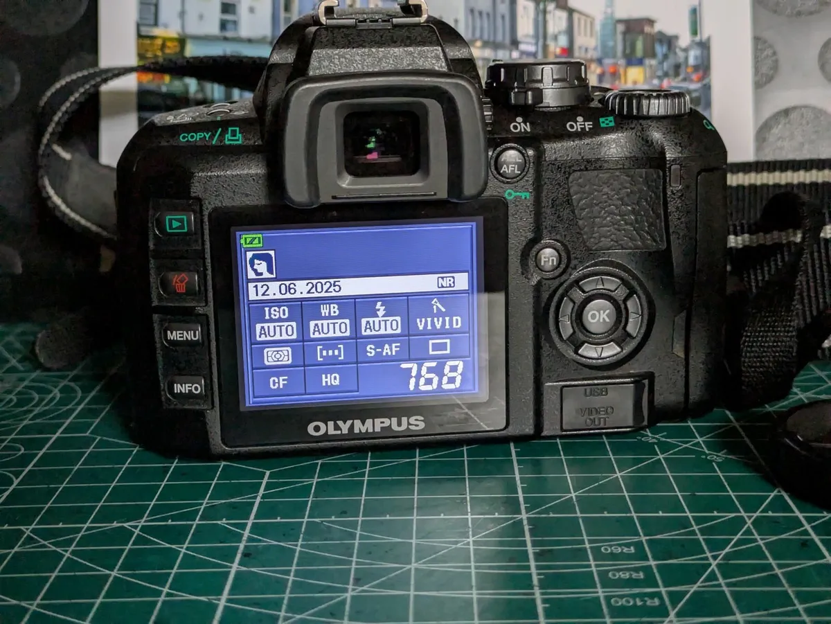 Olympus E-400 Kodak🌈CCD DSLR + 17.5-45 lens - Image 4
