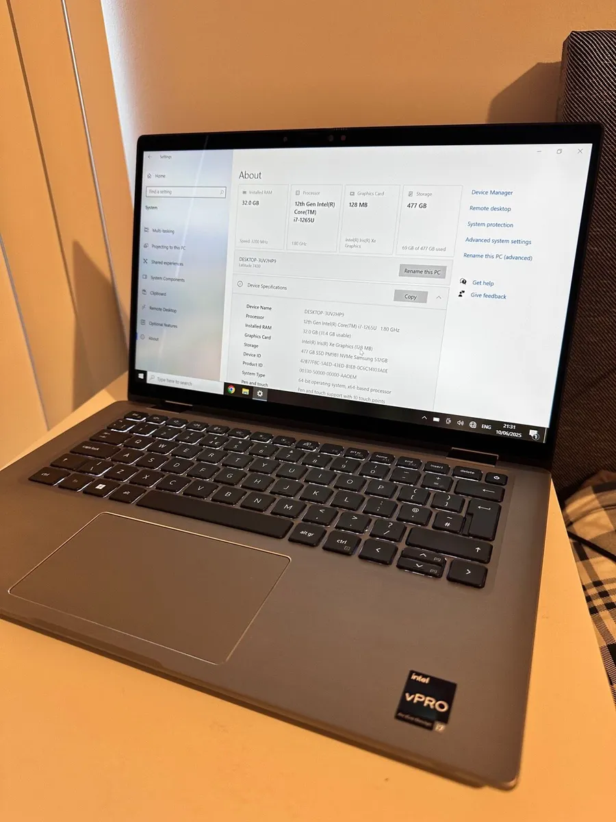 Dell Latitude 7430 i7 - 2in1 32gb RAM - Image 4