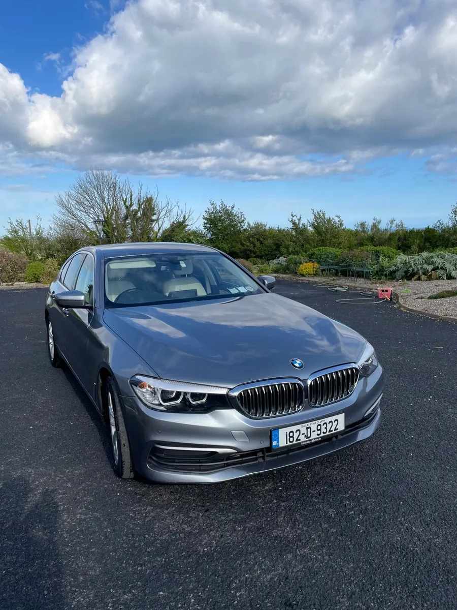 BMW 5-Series 2018 - Image 1