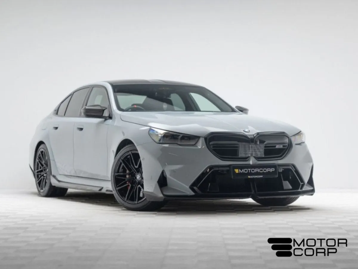 BMW M5 M5 4.4 Phev 727HP - Image 1