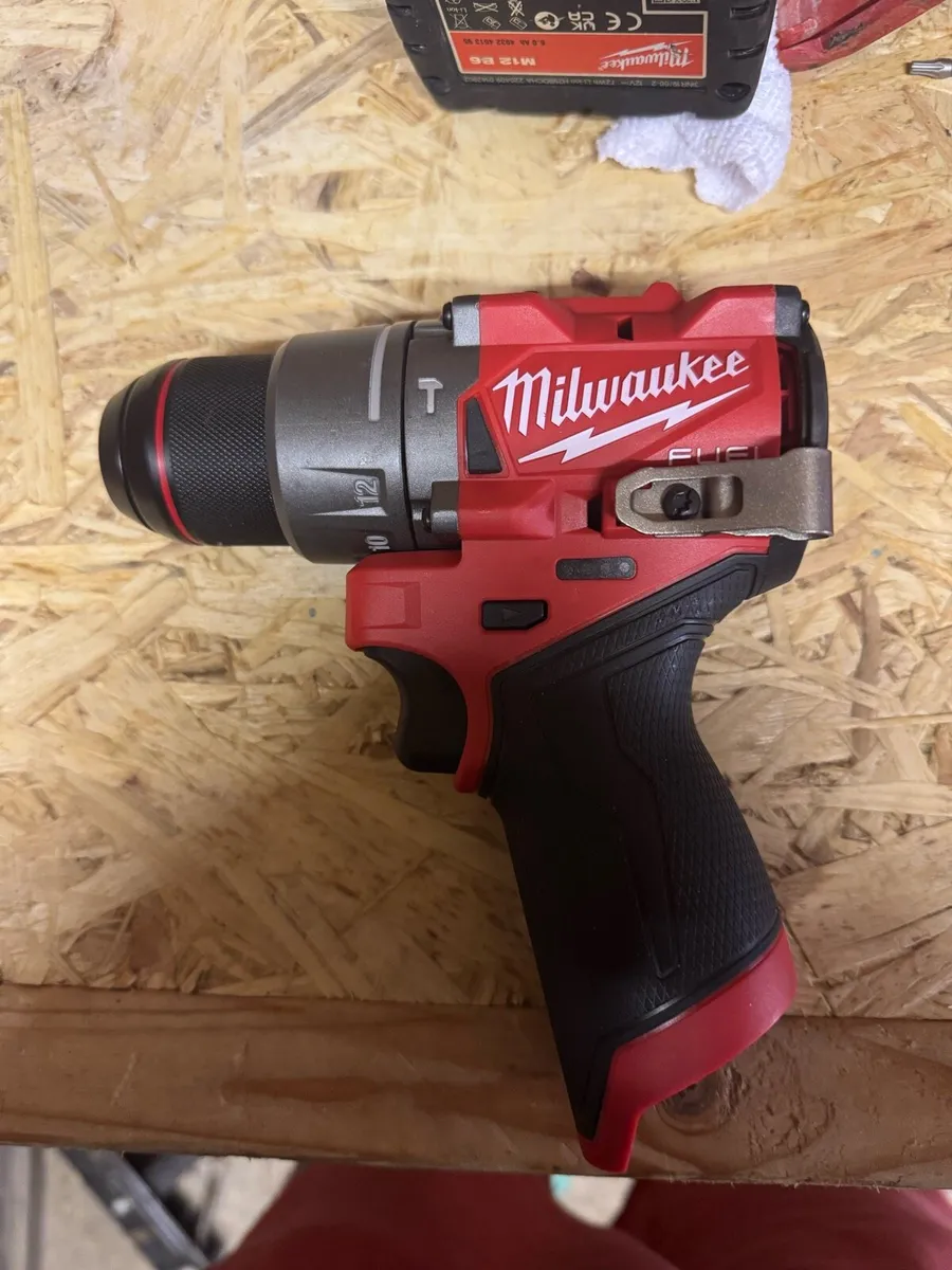 Milwaukee m12 drill - Image 1