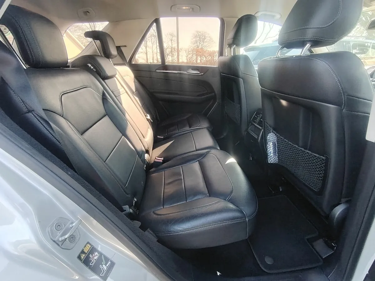 Mercedes-Benz GLE 2017 - Image 3