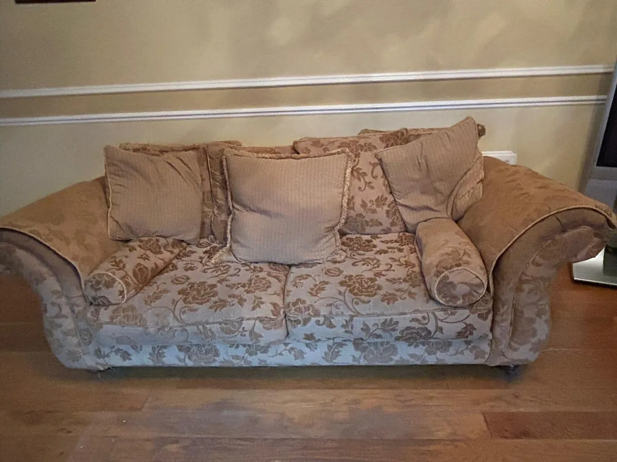 Sitting room furniture - Image 1