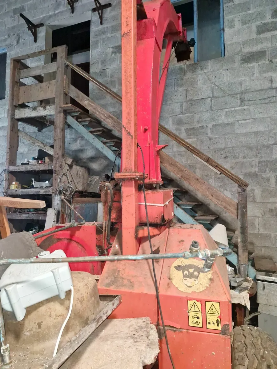 Ten x silage harvester