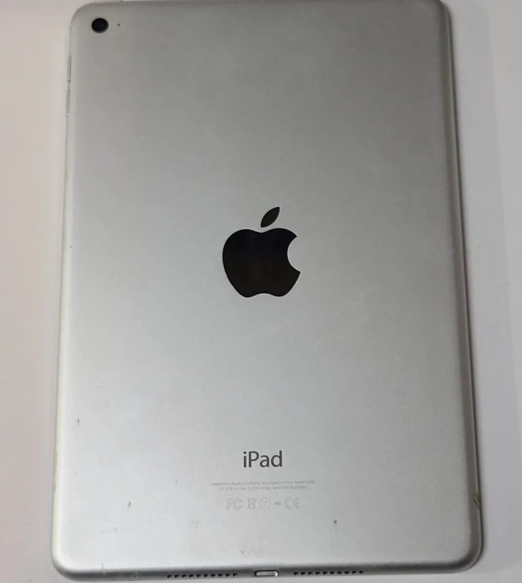 iPad mini 4 16GB WiFi - Image 1