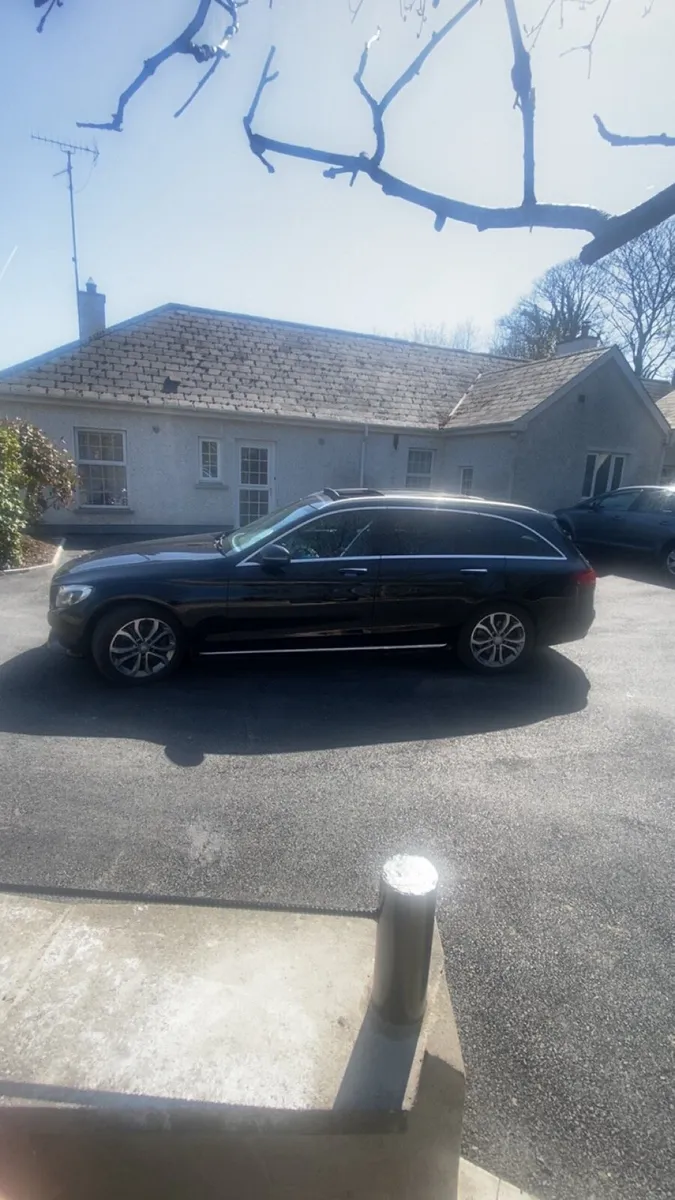 Mercedes C220D Premium sport - Image 3
